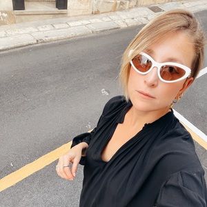 Meet your Posher, Valerie